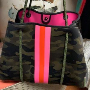 Haute shore camo purse